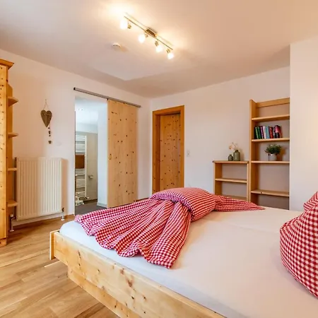 Albeinelerhof Apartment *